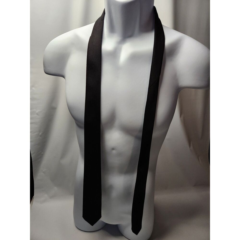 Vintage Superba Focus Necktie – Black Polyester – Retro Classic Style